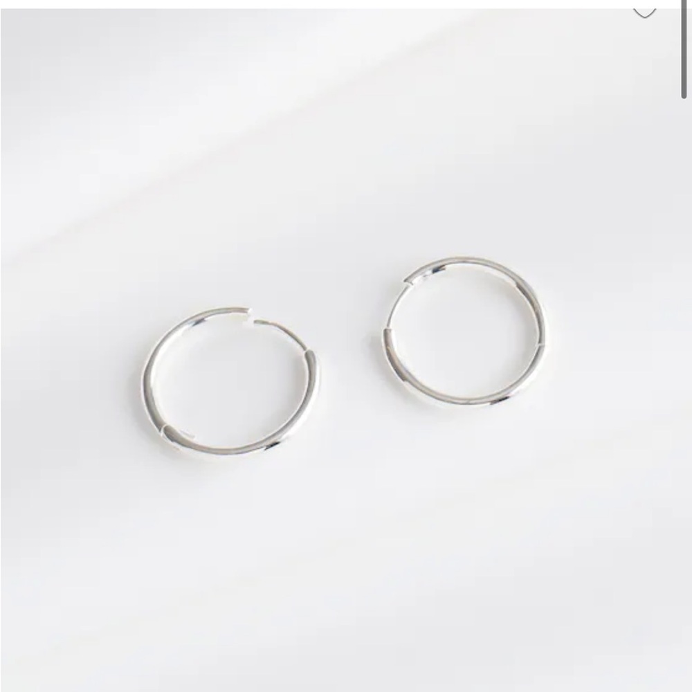Madewell • NWT • Demi-Fine Medium Hoop Earrings in Sterling Silver